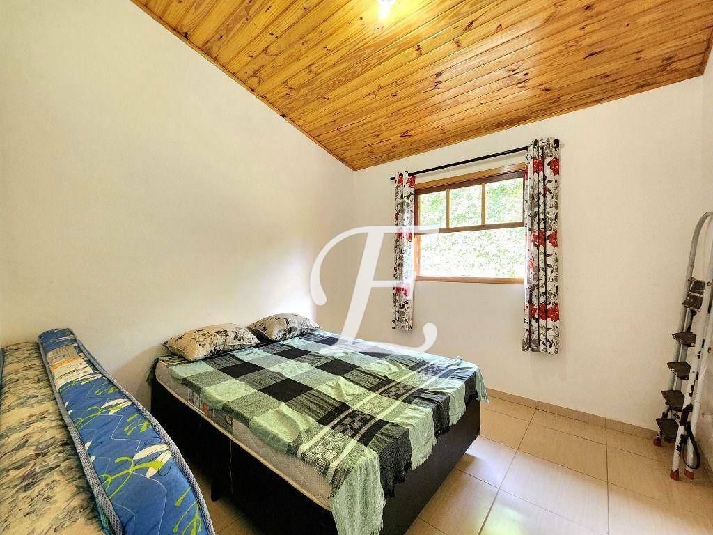 Chácara à venda com 3 quartos, 200m² - Foto 20