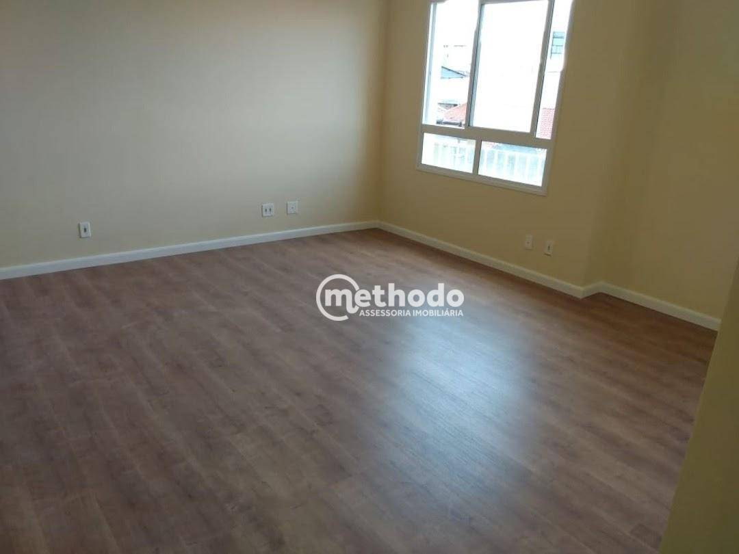 Apartamento à venda com 3 quartos, 61m² - Foto 4