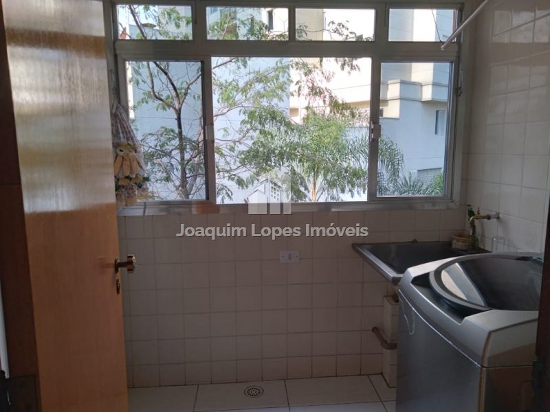 Sobrado à venda com 4 quartos, 299m² - Foto 11