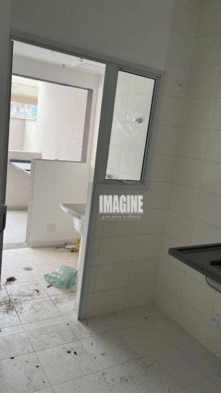 Apartamento à venda com 2 quartos, 83m² - Foto 10