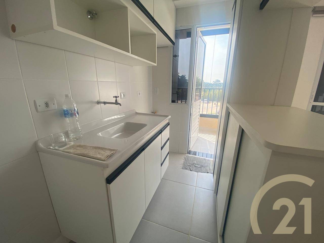 Apartamento para alugar com 2 quartos, 42m² - Foto 7