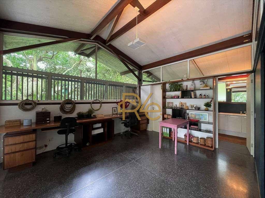 Casa de Condomínio à venda com 3 quartos, 380m² - Foto 36