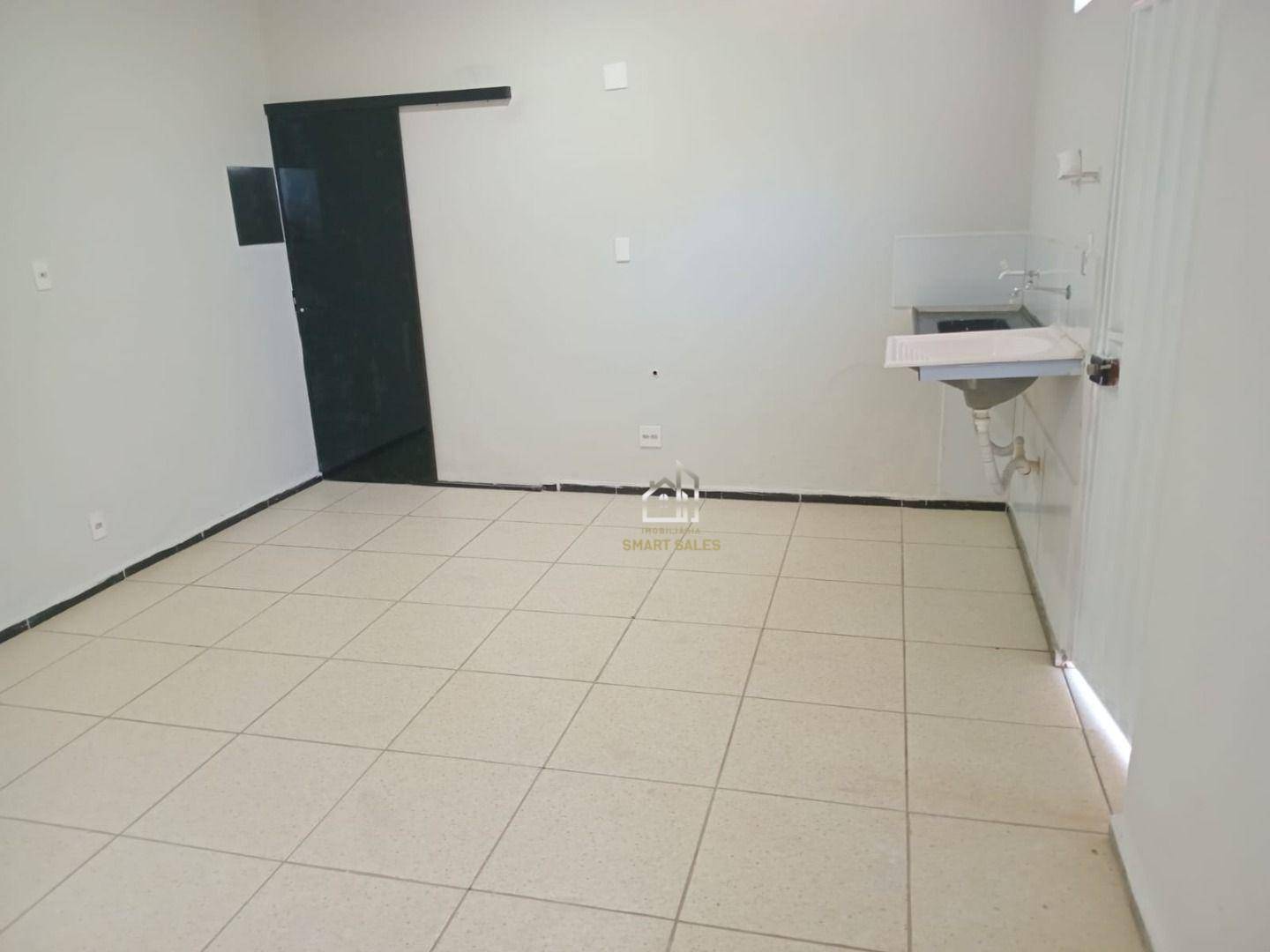 Casa à venda com 8 quartos, 350m² - Foto 28
