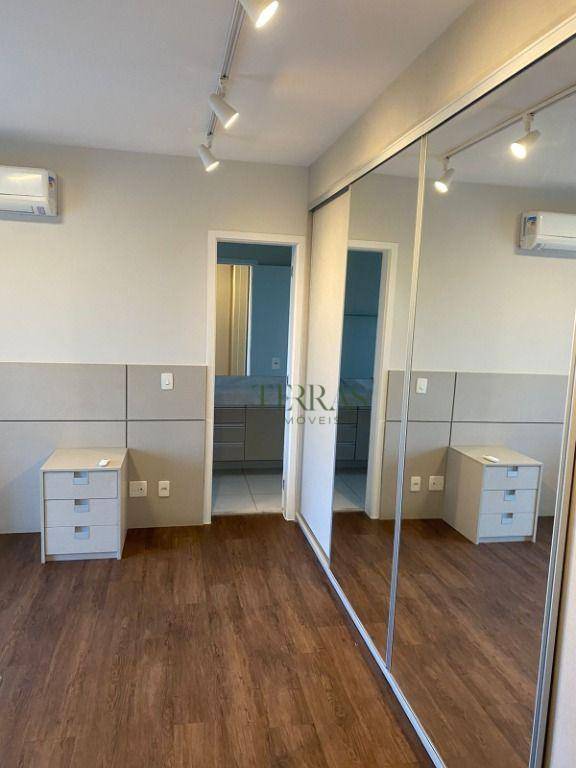 Apartamento à venda com 3 quartos, 130m² - Foto 14