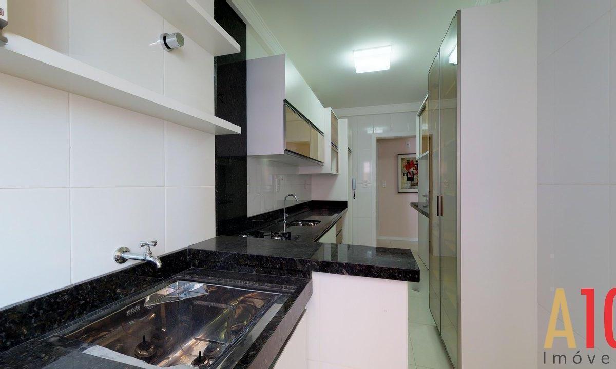 Apartamento à venda com 3 quartos, 82m² - Foto 23