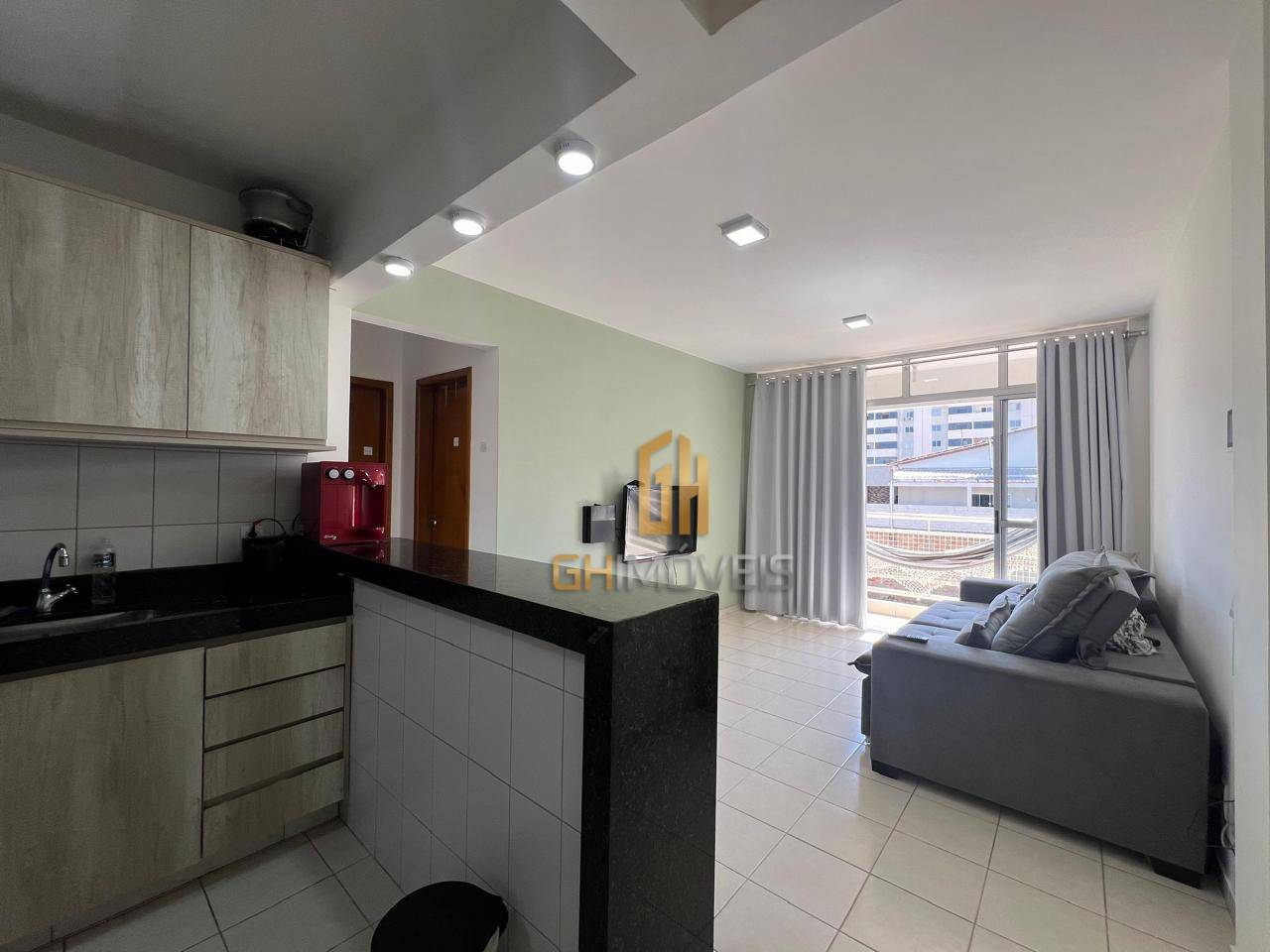 Apartamento à venda com 2 quartos, 64m² - Foto 1