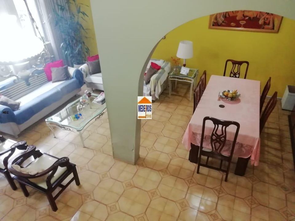 Casa à venda com 4 quartos, 240m² - Foto 16