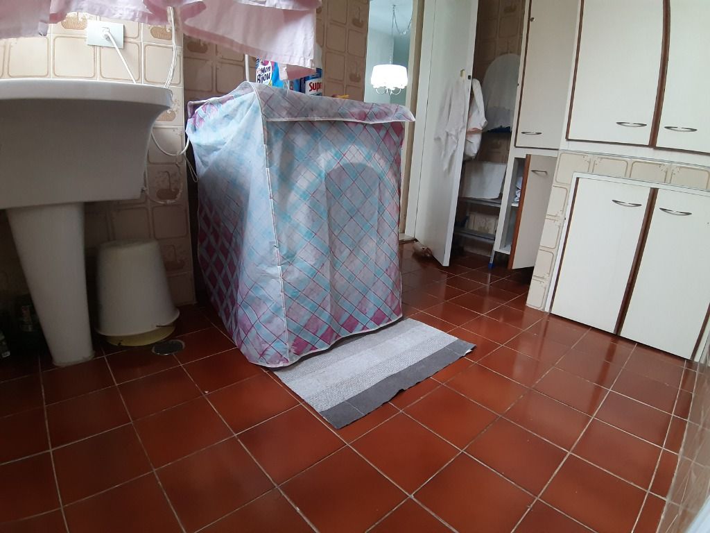 Apartamento à venda com 3 quartos, 130m² - Foto 20