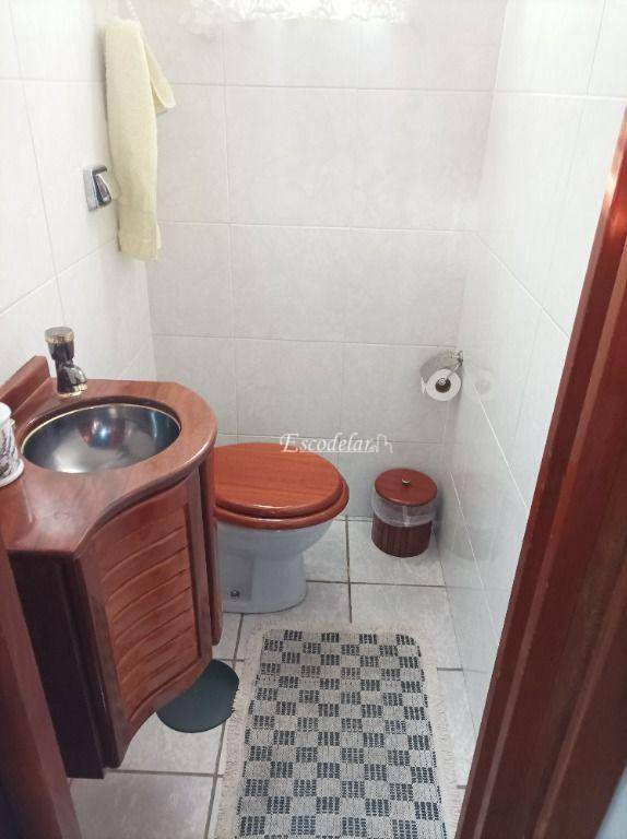 Sobrado à venda com 3 quartos, 239m² - Foto 6