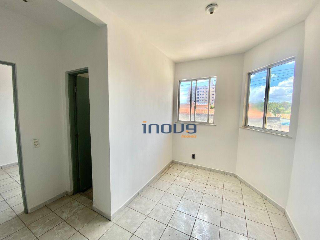 Apartamento para alugar com 2 quartos, 45m² - Foto 13