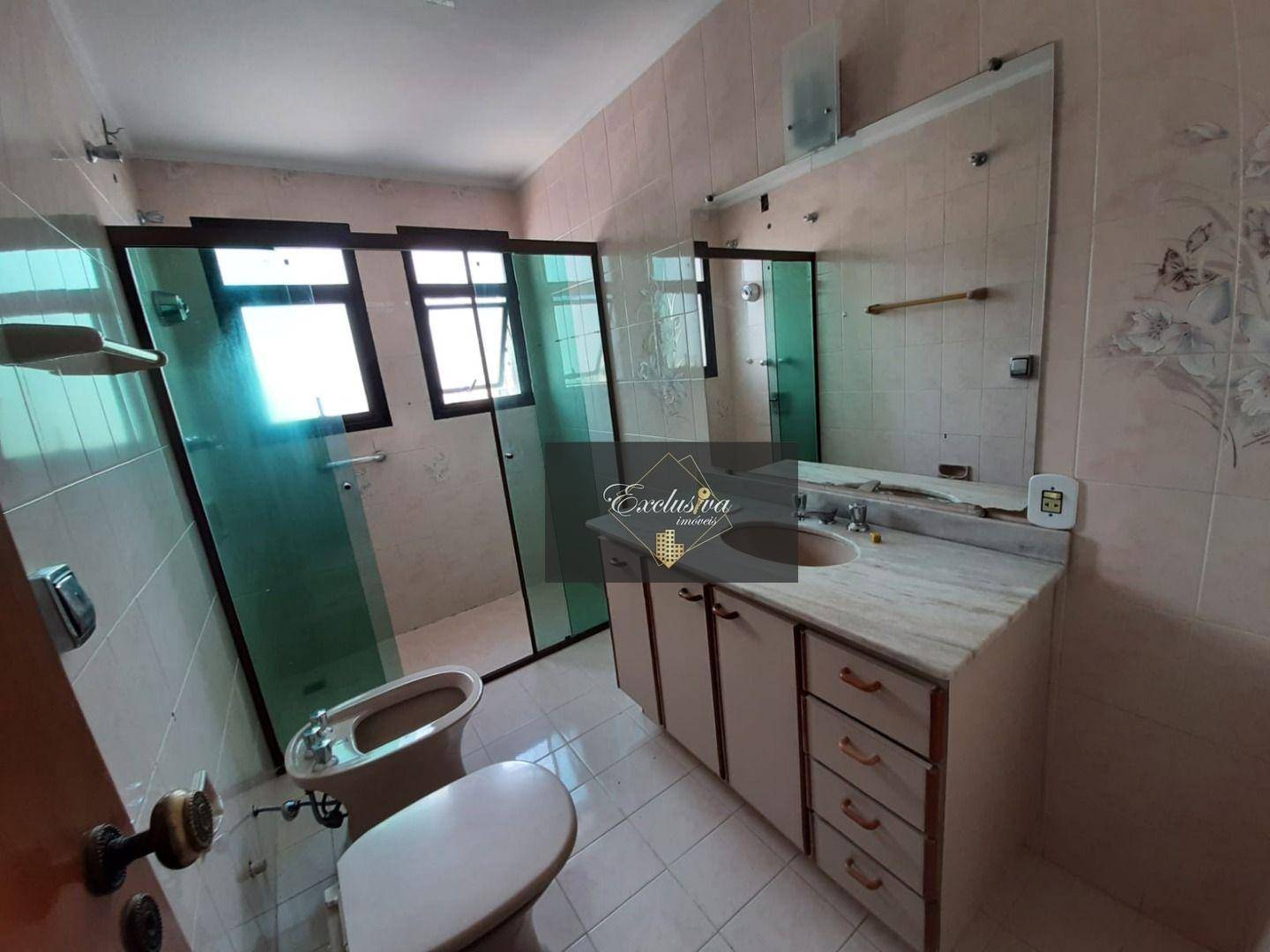 Apartamento à venda com 4 quartos, 185m² - Foto 30