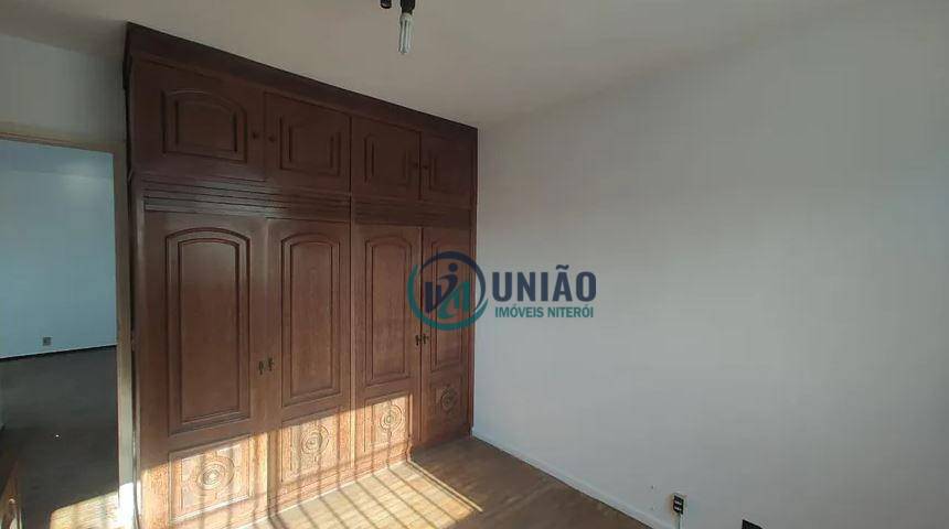 Apartamento à venda com 2 quartos, 80m² - Foto 10