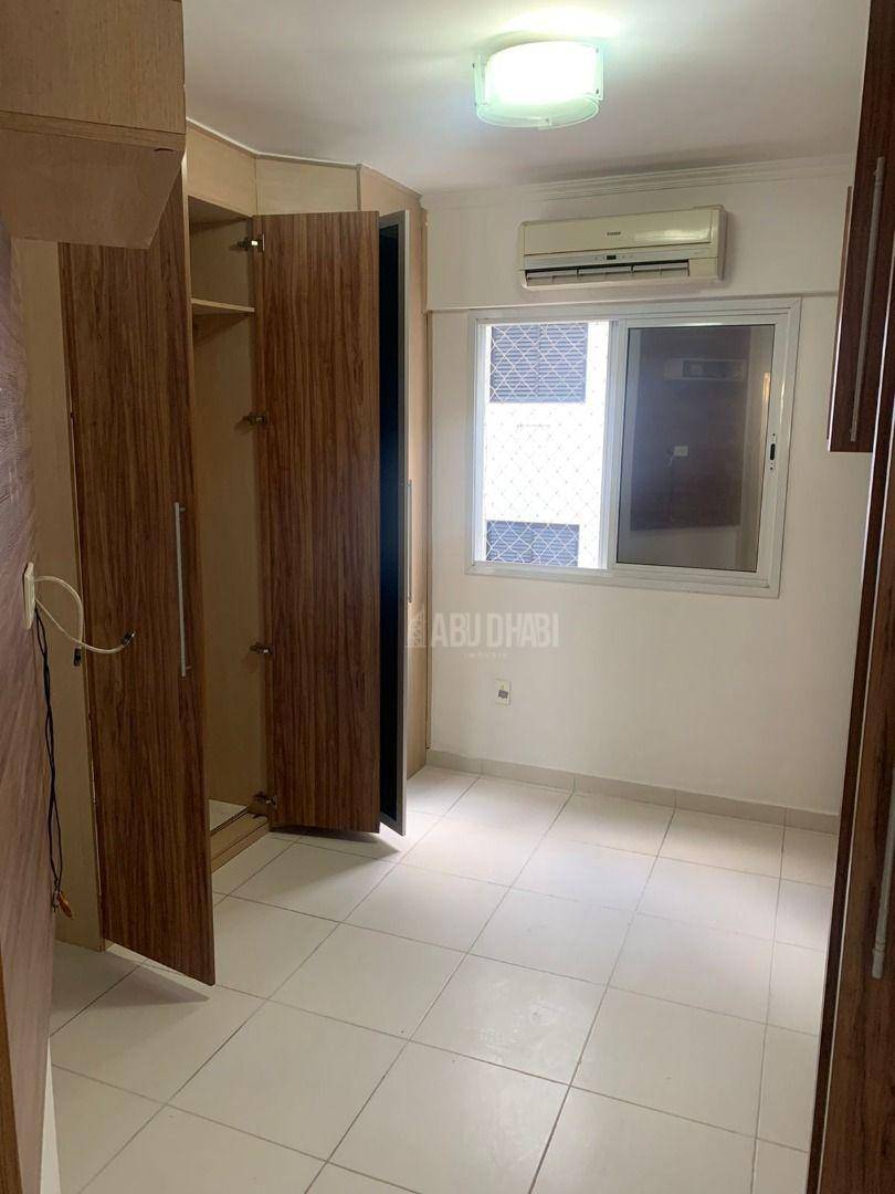 Apartamento à venda com 3 quartos, 113m² - Foto 17