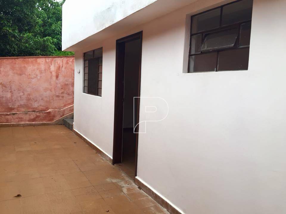 Casa à venda com 3 quartos, 301m² - Foto 5