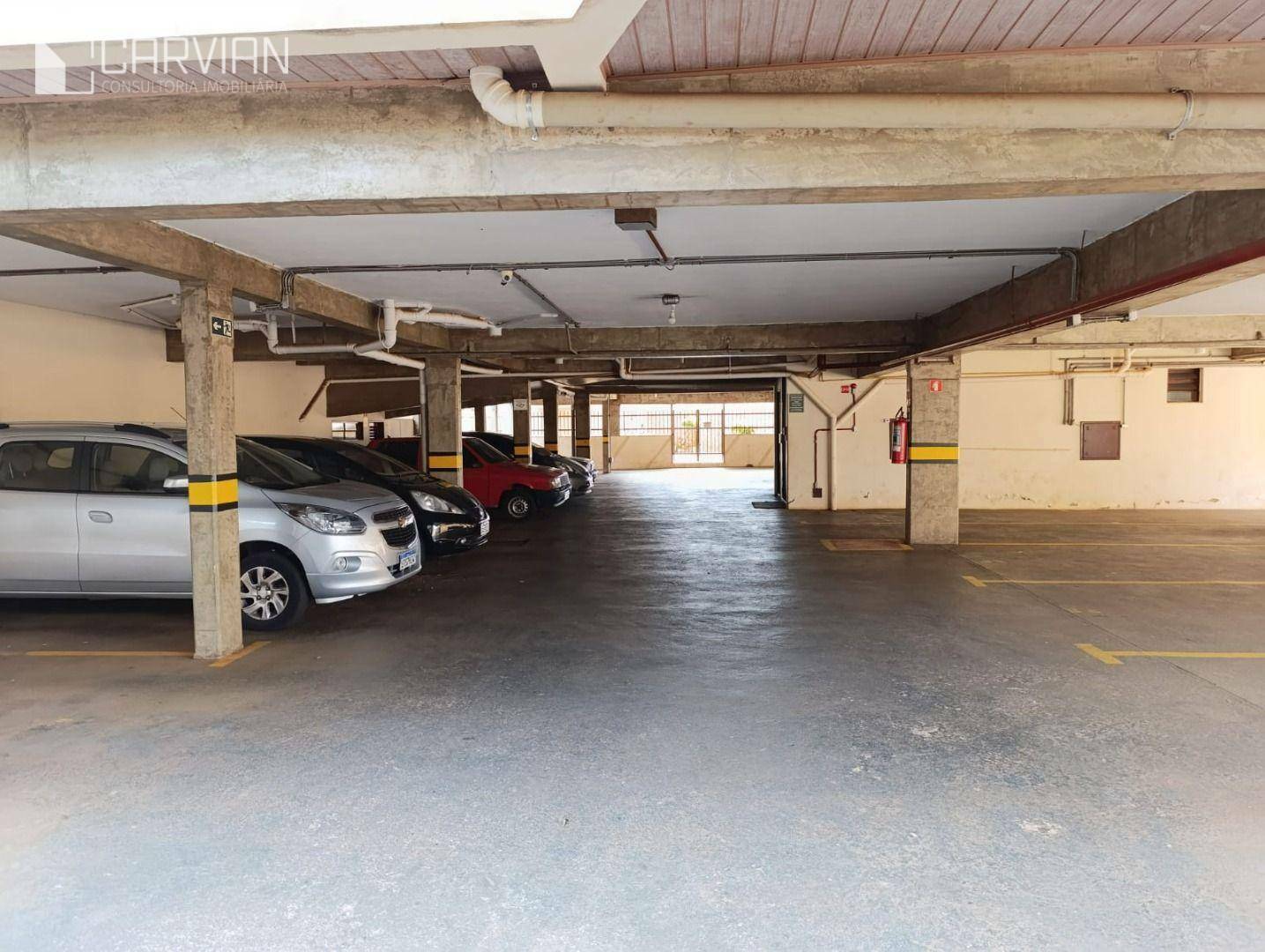 Apartamento à venda com 3 quartos, 135m² - Foto 48