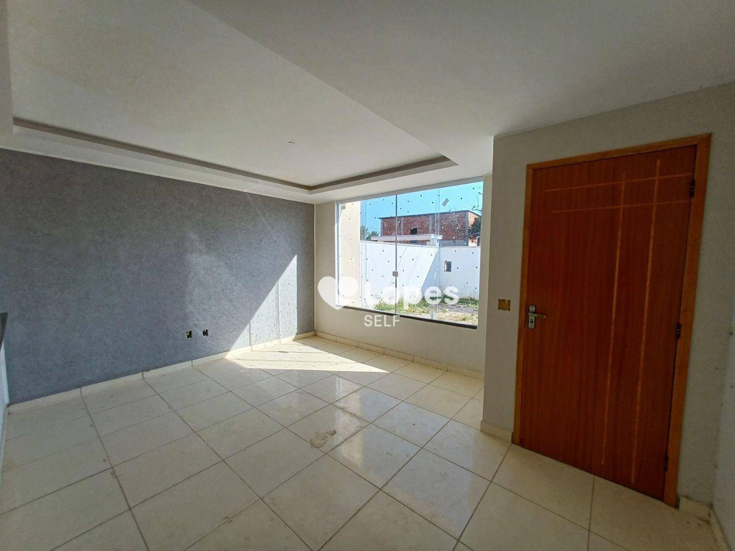 Casa à venda com 2 quartos, 100m² - Foto 5