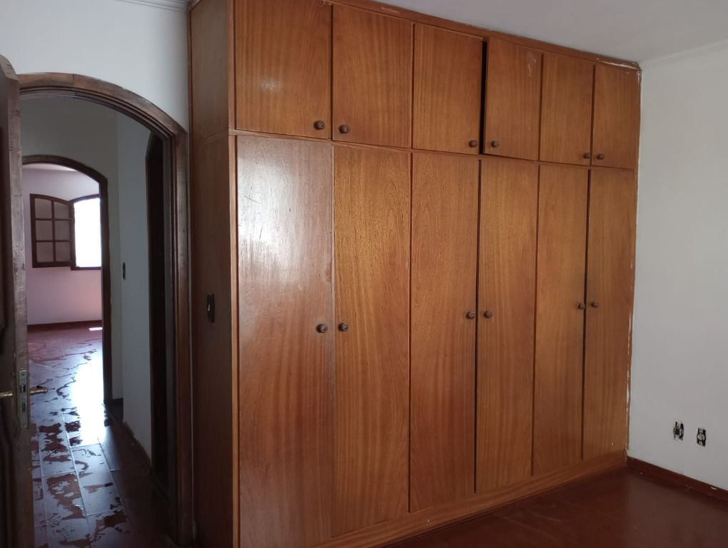 Sobrado para alugar com 2 quartos, 230m² - Foto 8