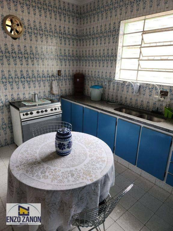 Casa, 4 quartos, 220 m² - Foto 8