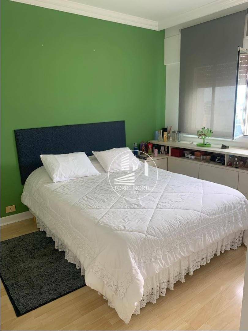 Apartamento à venda com 3 quartos, 210m² - Foto 36