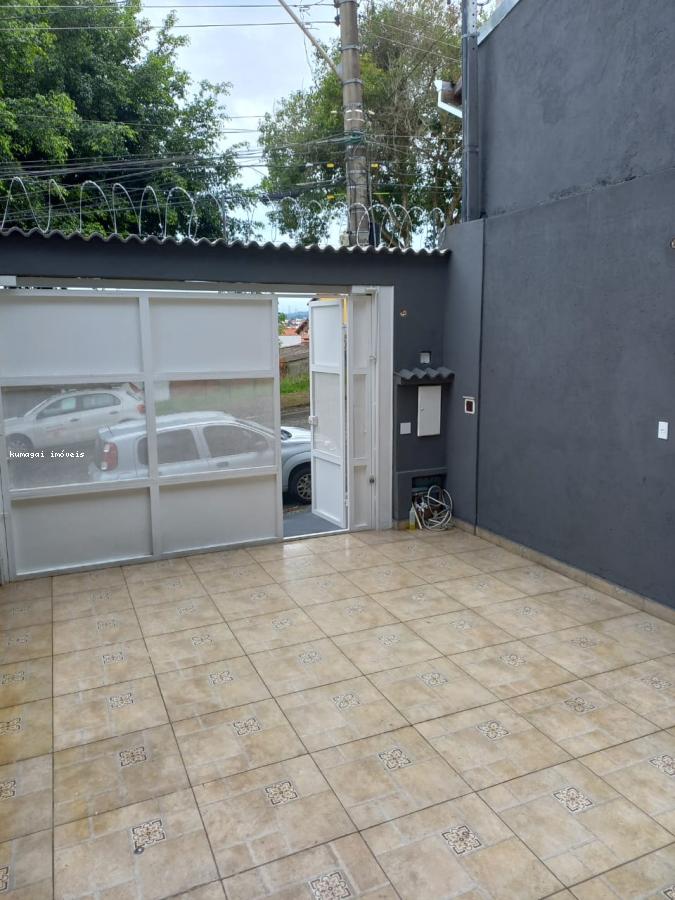 Sobrado à venda com 3 quartos, 125m² - Foto 2