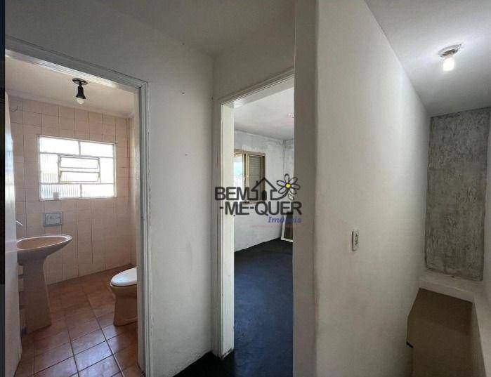 Casa à venda com 2 quartos, 93m² - Foto 14