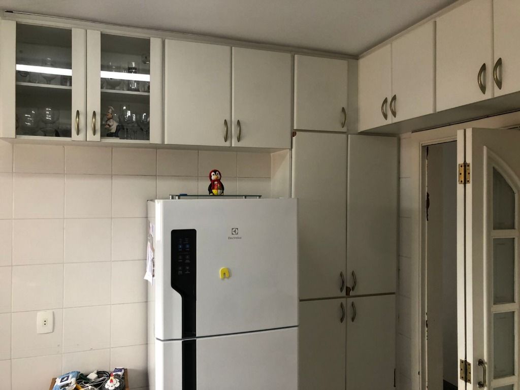 Apartamento à venda com 4 quartos, 160m² - Foto 26