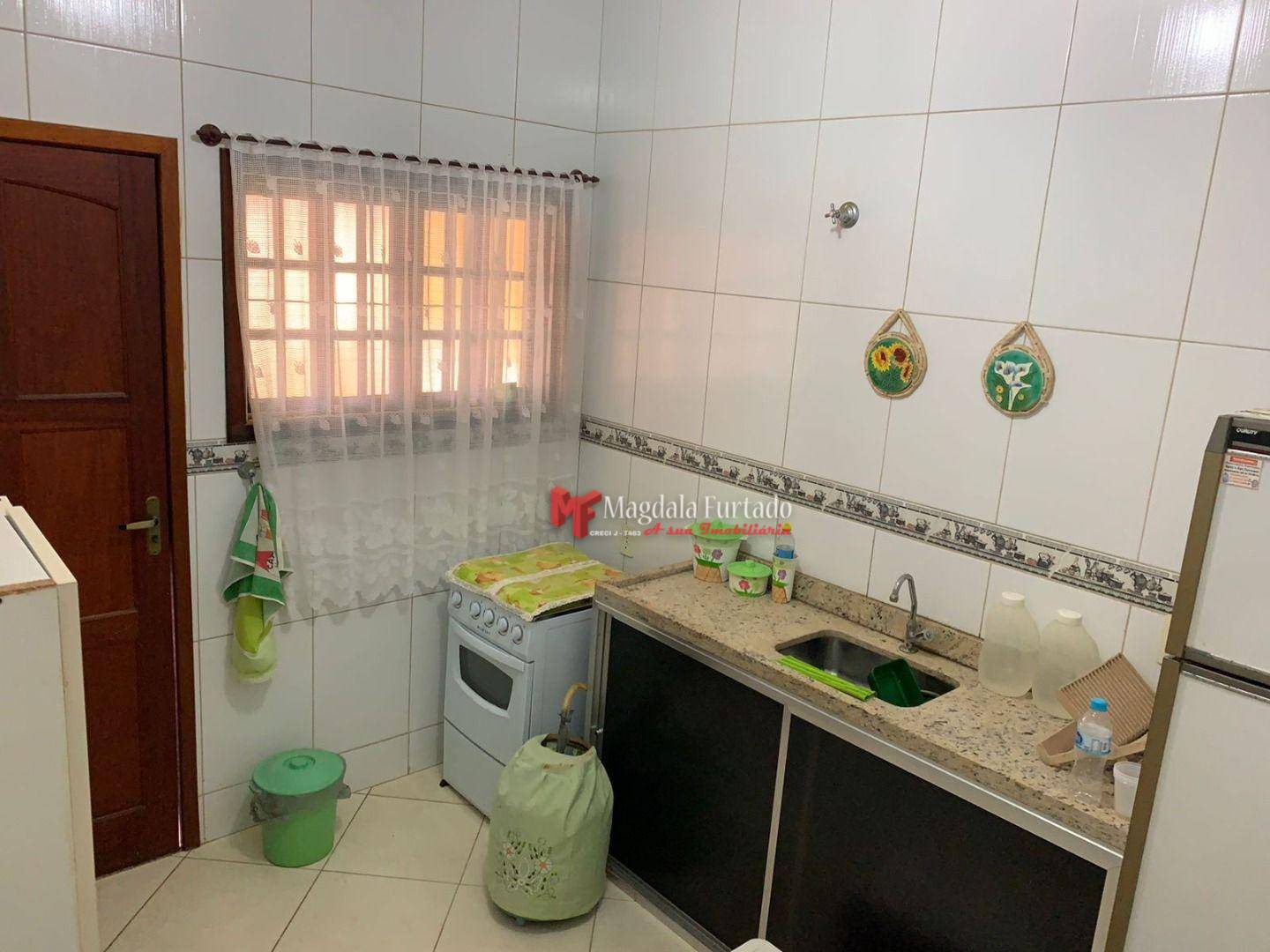 Casa à venda com 2 quartos, 79m² - Foto 8