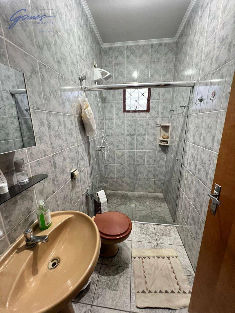 Casa à venda com 3 quartos, 146m² - Foto 4