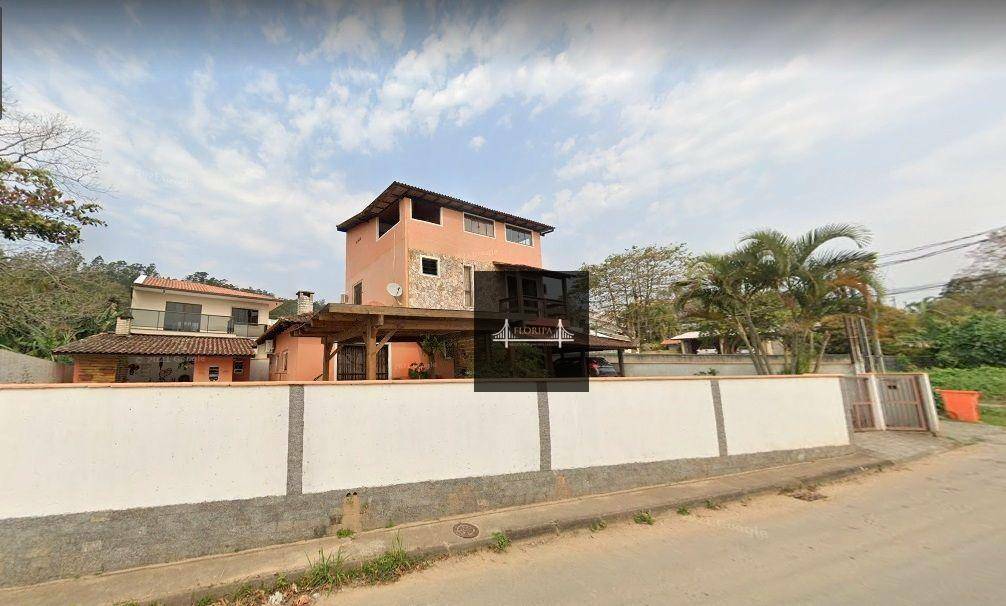 Casa à venda com 3 quartos, 380m² - Foto 3