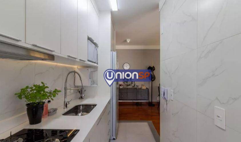 Apartamento à venda com 2 quartos, 65m² - Foto 11