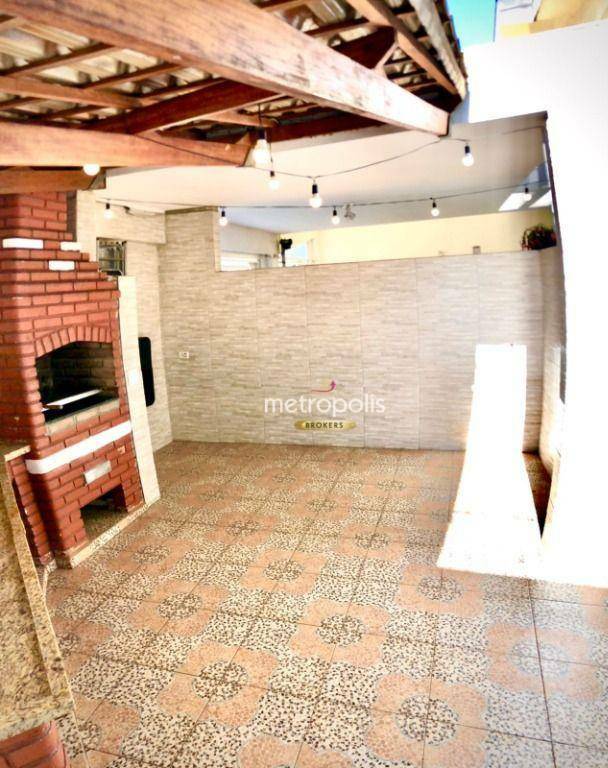 Sobrado à venda com 4 quartos, 200m² - Foto 23