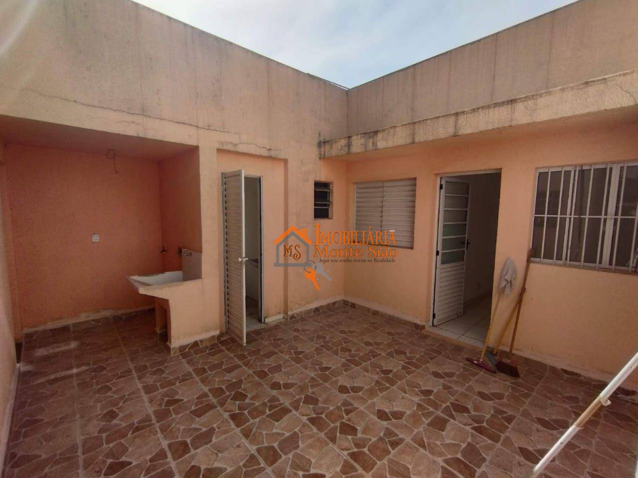 Sobrado à venda com 2 quartos, 154m² - Foto 12