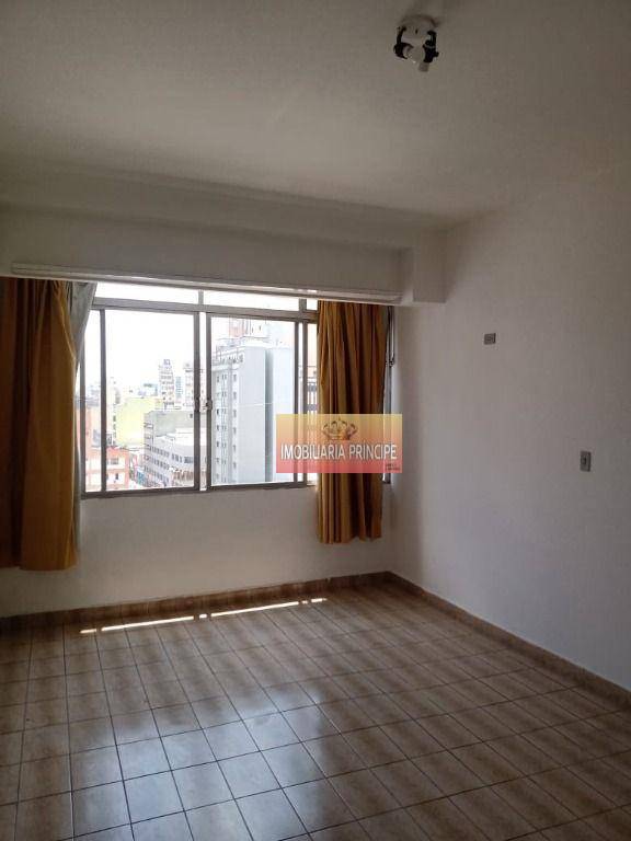 Apartamento para alugar com 1 quarto, 43m² - Foto 18