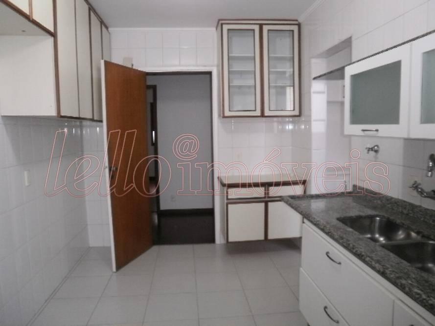 Apartamento para alugar com 4 quartos, 210m² - Foto 24