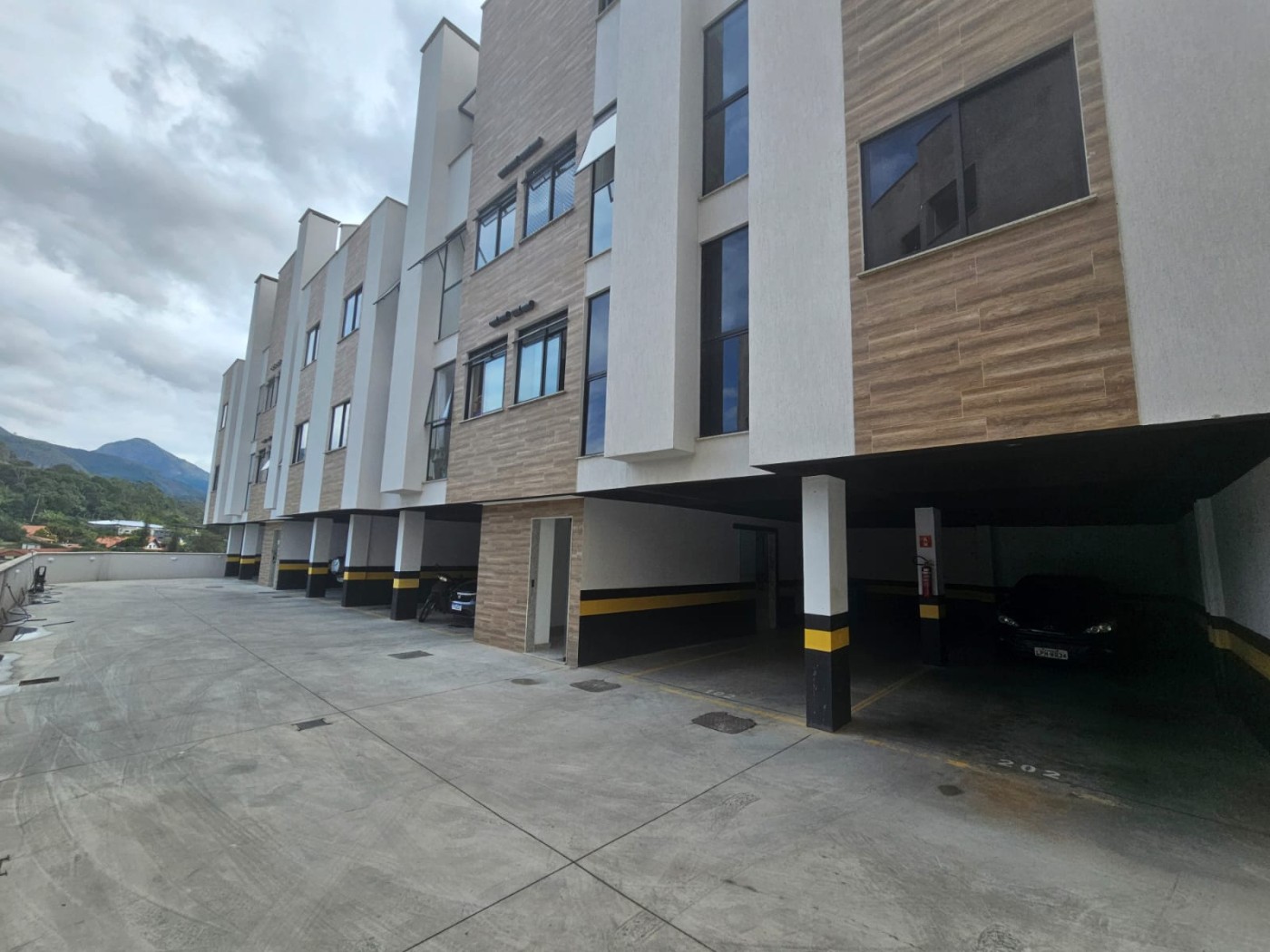 Cobertura à venda com 3 quartos, 134m² - Foto 1
