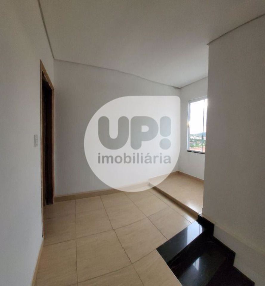 Casa à venda com 2 quartos, 150m² - Foto 17