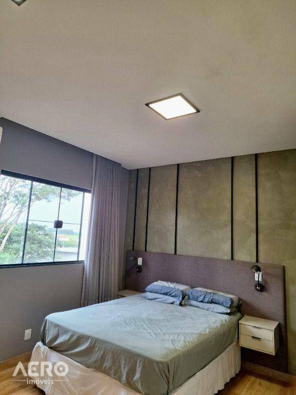 Casa à venda e aluguel com 3 quartos, 395m² - Foto 5