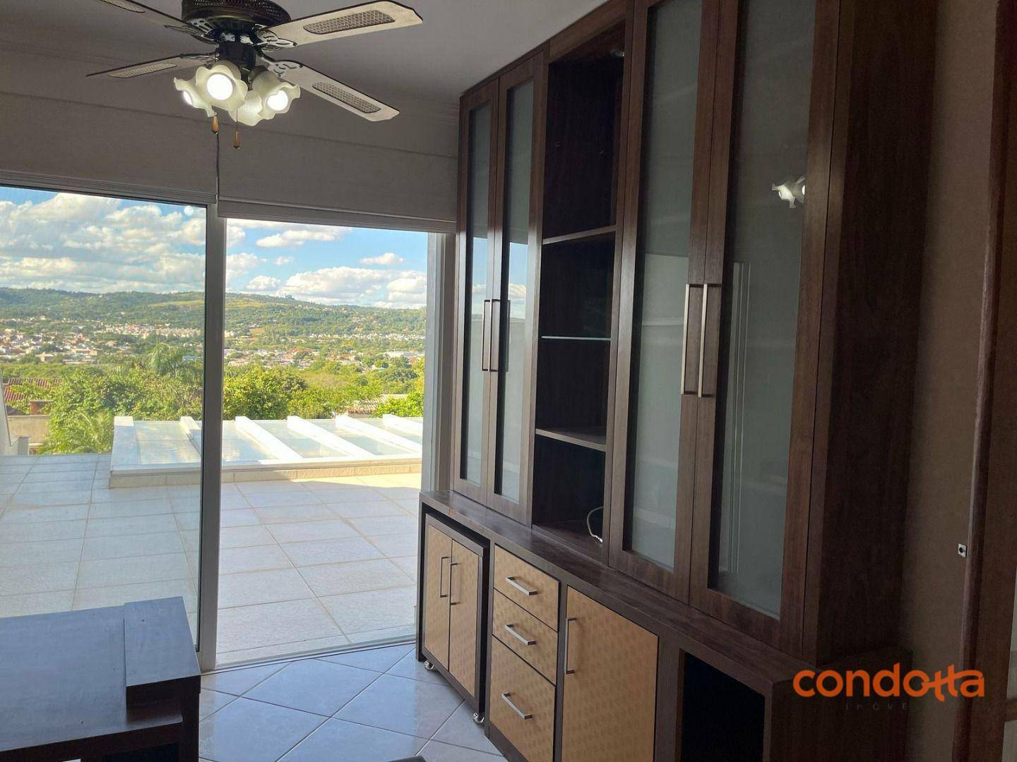 Casa para alugar com 4 quartos, 300m² - Foto 10
