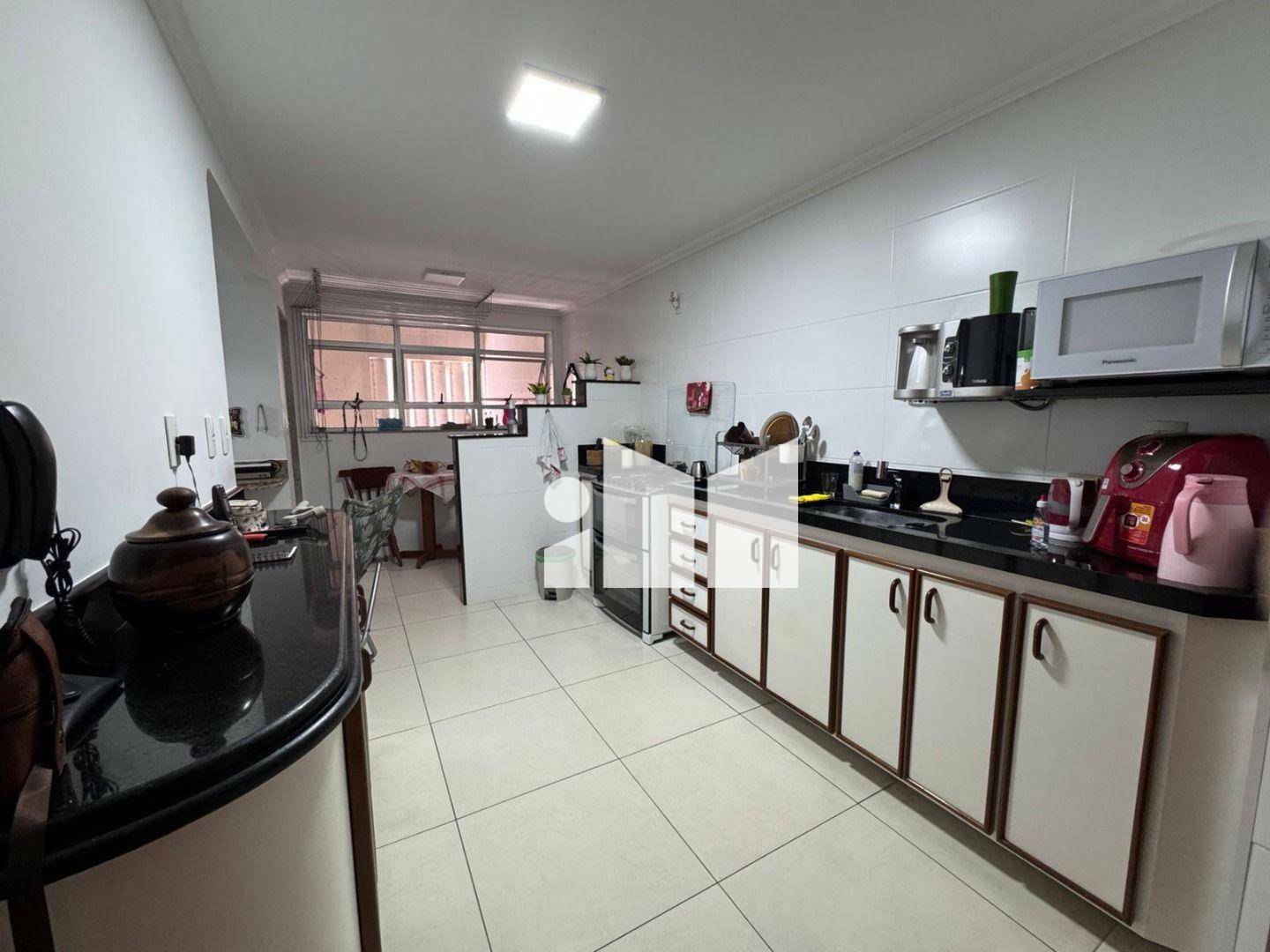 Apartamento à venda com 4 quartos, 159m² - Foto 6