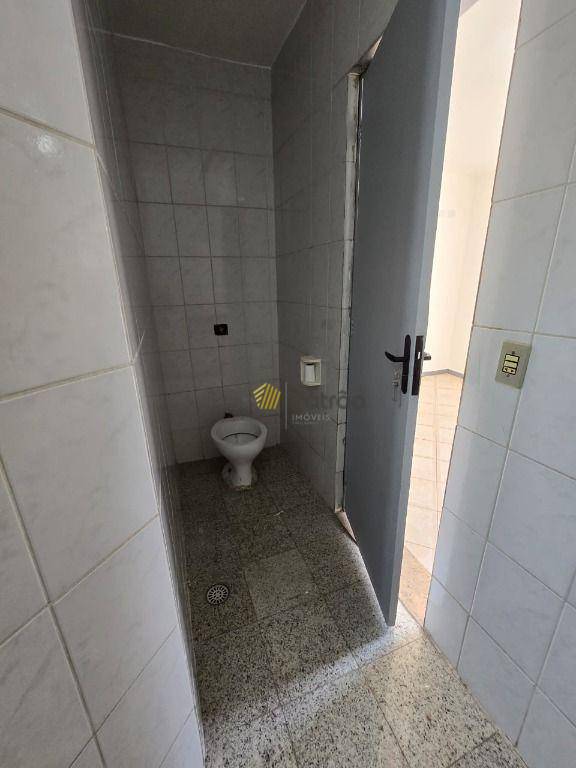 Sobrado à venda com 2 quartos, 174m² - Foto 32