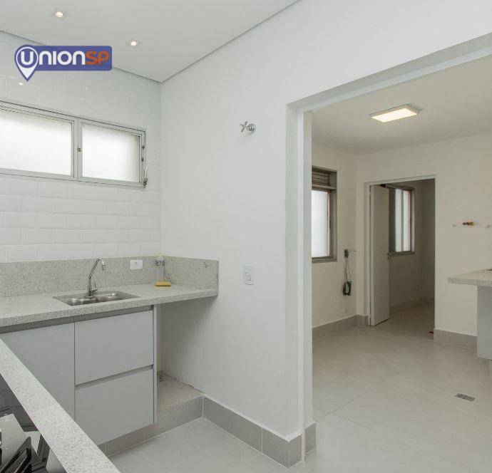 Apartamento à venda com 3 quartos, 147m² - Foto 21