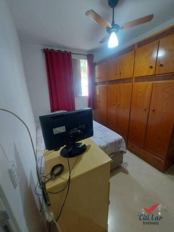 Apartamento à venda com 3 quartos, 50m² - Foto 9