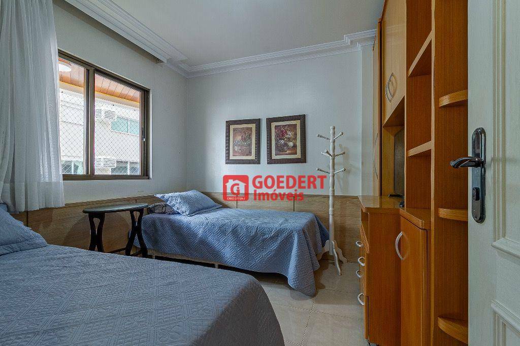 Apartamento à venda e aluguel com 3 quartos, 118m² - Foto 15