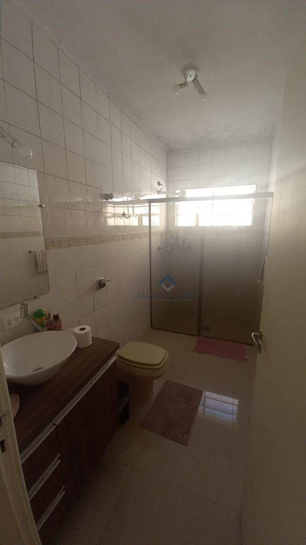 Casa à venda com 3 quartos, 125m² - Foto 13