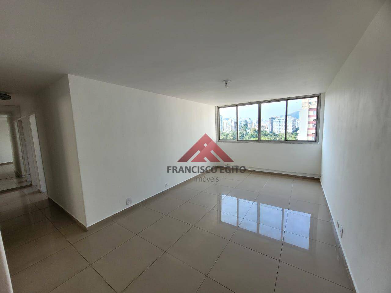 Apartamento para alugar com 3 quartos, 120m² - Foto 3