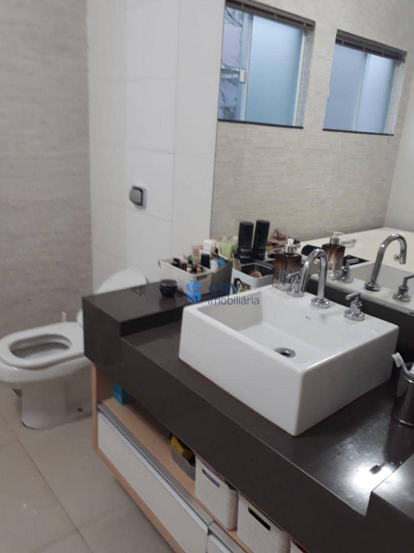 Casa de Condomínio à venda com 3 quartos, 220m² - Foto 19