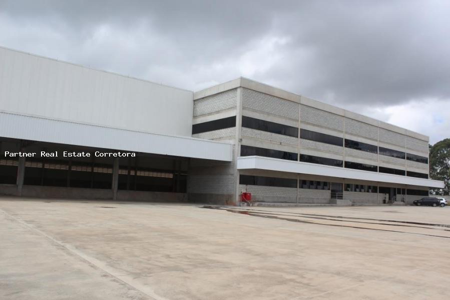 Depósito-Galpão-Armazém para alugar com 1 quarto, 9088m² - Foto 1