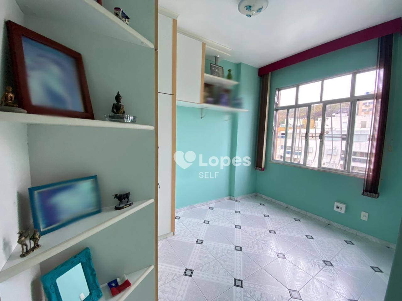 Apartamento à venda com 2 quartos, 80m² - Foto 4