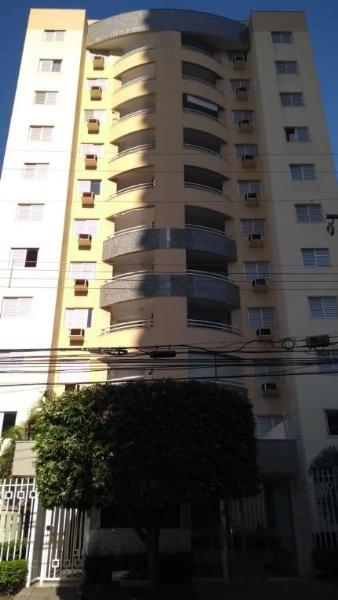 Apartamento para alugar com 3 quartos, 97m² - Foto 1