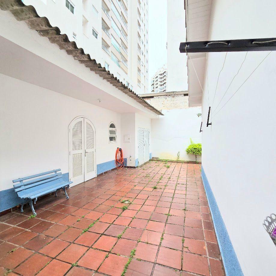 Casa à venda e aluguel com 3 quartos, 182m² - Foto 41